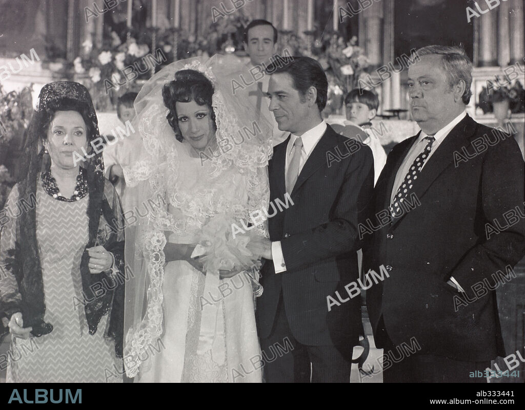 CRONICAS DE UN PUEBLO-TV, 1971, dirigida por ANTONIO MERCERO. Copyright TVE.