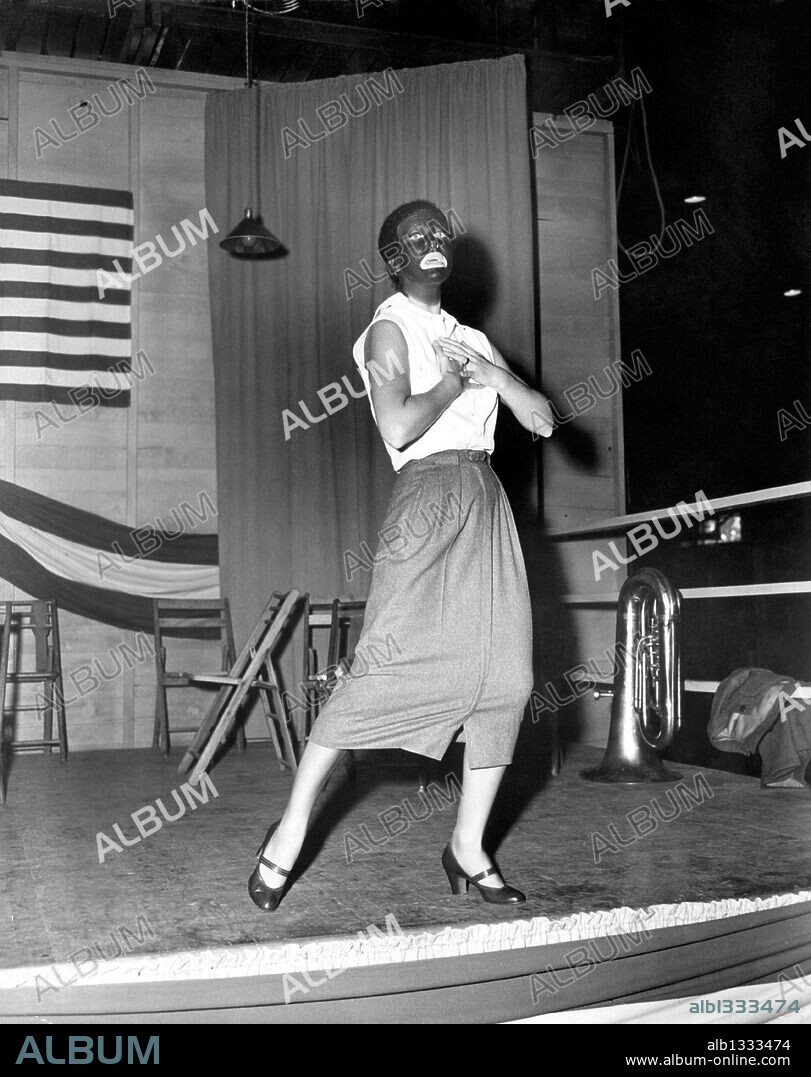 DORIS DAY in I'LL SEE YOU IN MY DREAMS, 1951, directed by MICHAEL CURTIZ. Copyright WARNER BROTHERS.