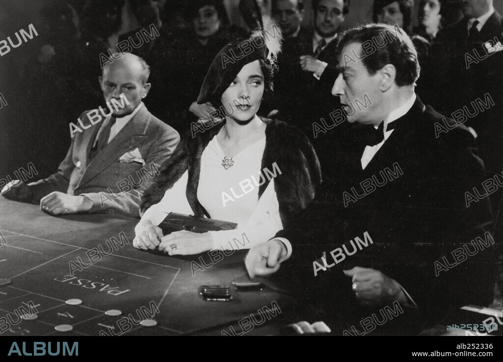 JACQUELINE DELUBAC et SACHA GUITRY dans LE ROMAN D'UN TRICHEUR, 1936, réalisé par SACHA GUITRY.