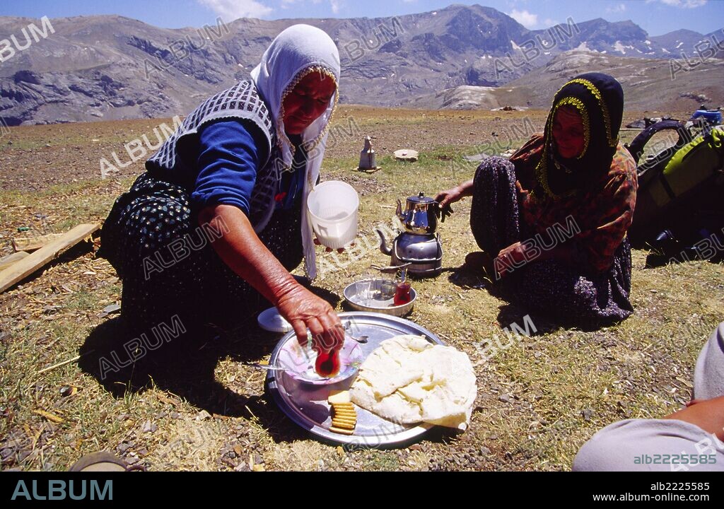 Nomadas Yörük. Esek Çayri.Montes Bolkar. Cordillera del Tauro.Anatolia.Turquia.