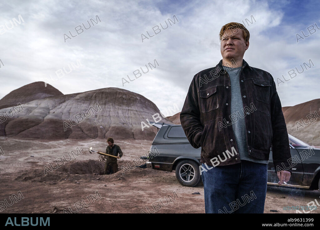 AARON PAUL y JESSE PLEMONS en CAMINO, EL: UNA PELICULA DE BREAKING BAD, 2019 (CAMINO, EL: A BREAKING BAD MOVIE), dirigida por VINCE GILLIGAN. Copyright AMERICAN MOVIE CLASSICS (AMC).