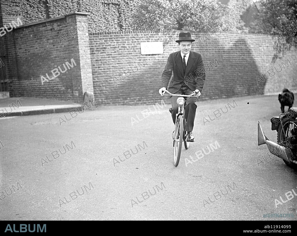 Banker nephew of Home Secretary, cycles to work. Mr Quintin Vincent, Hoare, a nephew of the Home Secretary, Sir Samuel Hoare, and a director and managing partner of London's oldest private banking firm, now travels from his home in Canonbury, North London, to his office on a bicycle. He says it is not only quicker than a car, but it is also useful exercise. Mr Hore bought his bicycle six weeks ago after talking to a fellow director about London's traffic problems. Although both owned cars, they decided to try cycling. The first time Mr Hore uses bicycle to go to the office. He saved more than seven minutes on the time he usually took to motor the same distance. He now uses the machine regularly. 29 April 1938.
