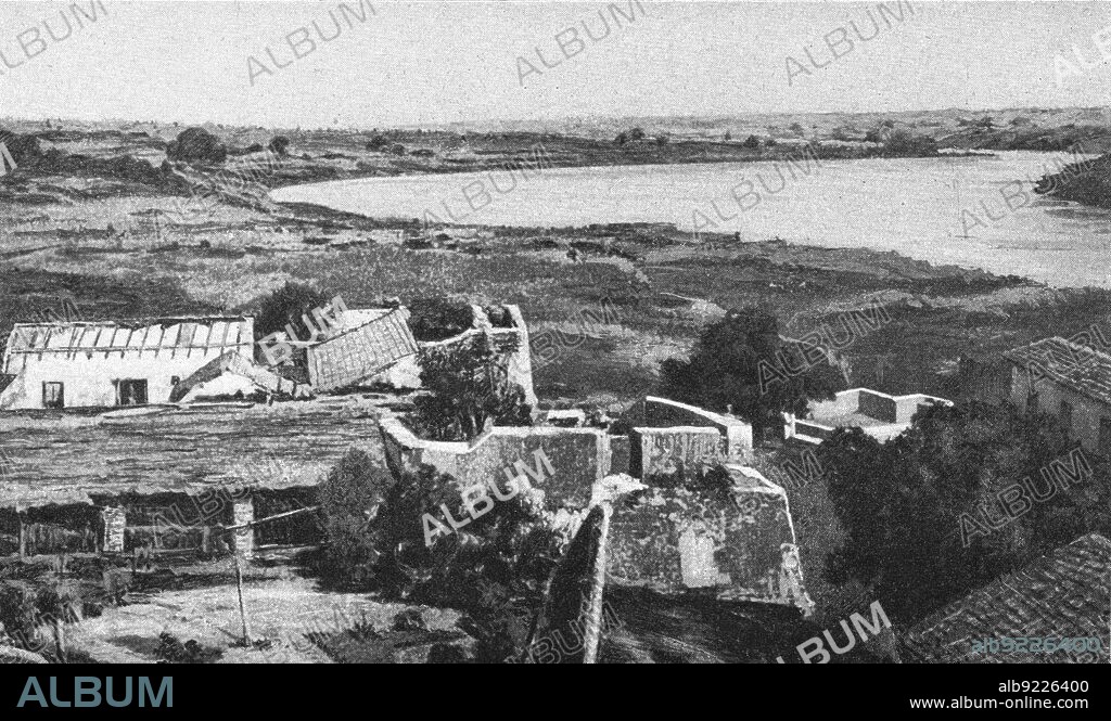 ''Les restes de l'ancien fort de Medine Pres de Kayes; L'Ouest Africain', 1914. From "Grande Geographie Bong Illustree", 1914.