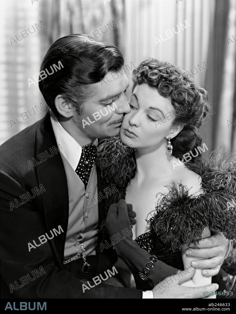 CLARK GABLE and VIVIEN LEIGH in GONE WITH THE WIND, 1939, directed by GEORGE CUKOR and VICTOR FLEMING. Copyright M.G.M.