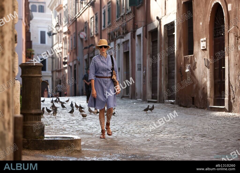 JULIA ROBERTS in EAT PRAY LOVE, 2010, unter der Regie von RYAN MURPHY. Copyright COLUMBIA PICTURES/PLAN B ENTERTAINMENT/RED OM FILMS/SYZYGY.