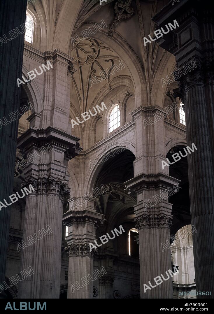 DIEGO DE SILOE. INTERIOR DE LA CATEDRAL DE GRANADA - SIGLO XVI.