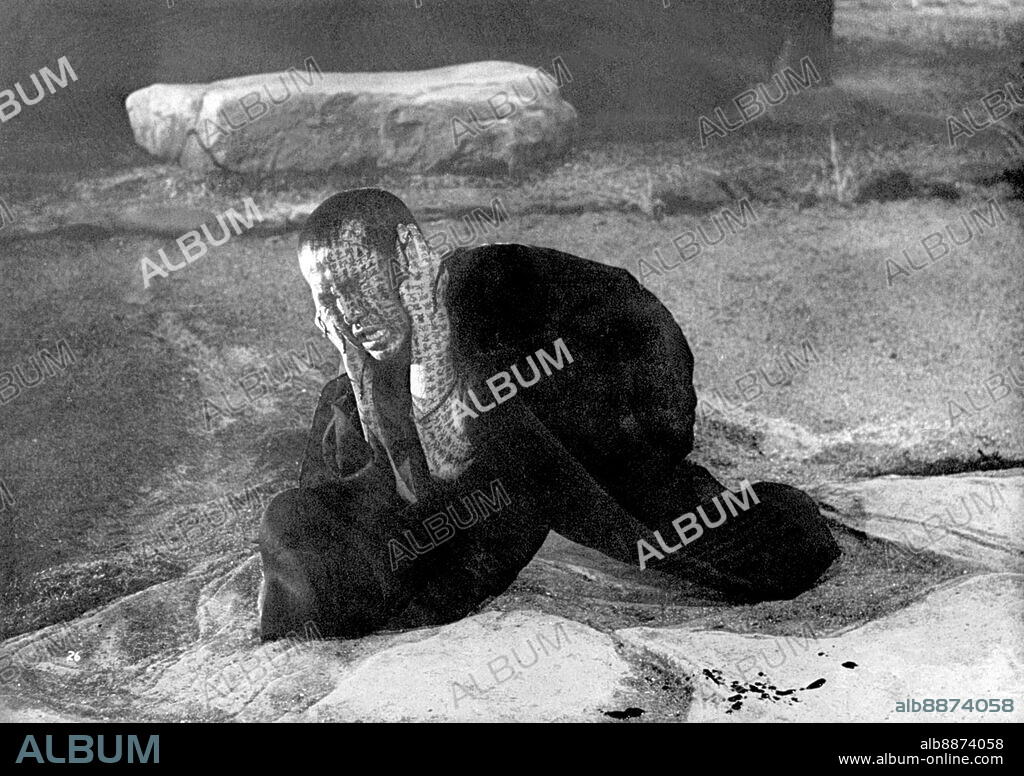 KATSUO NAKAMURA in KWAIDAN, 1964 (KAIDAN), directed by MASAKI KOBAYASHI. Copyright TOHO COMPANY.
