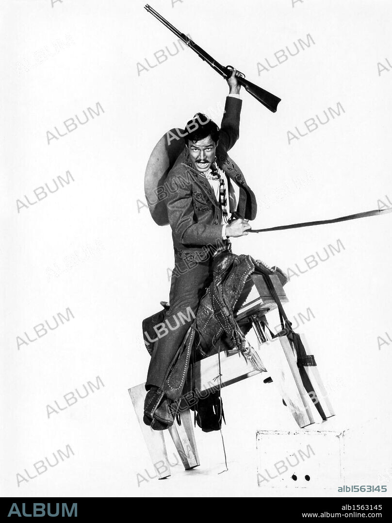 MARLON BRANDO in VIVA ZAPATA!, 1952, directed by ELIA KAZAN. Copyright 20TH CENTURY FOX.