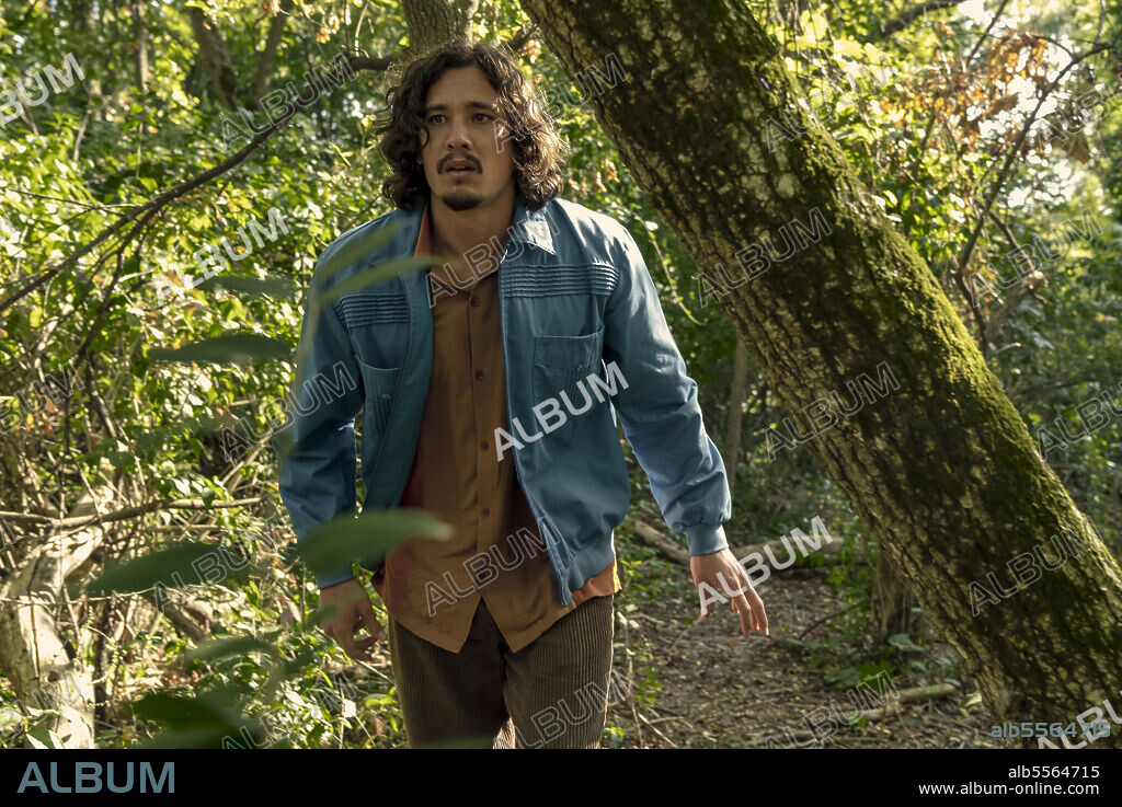 CHAI HANSEN in NIGHT SKY, 2022, directed by JUAN JOSE CAMPANELLA, PHILIP MARTIN, ROBERT PULCINI and SARA COLANGELO. Copyright AMAZON STUDIOS.