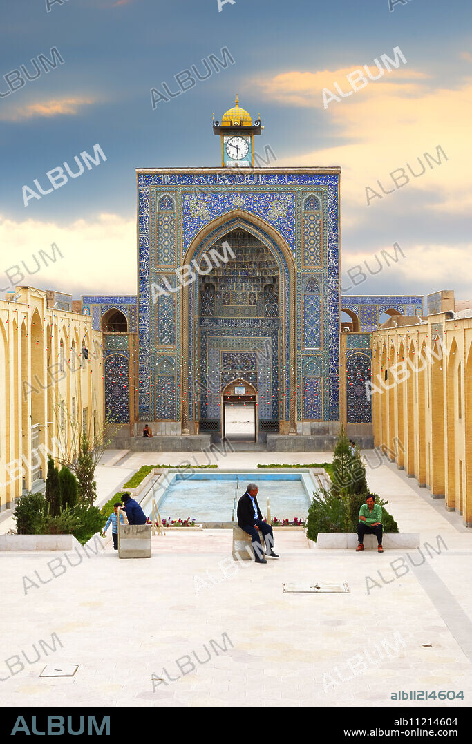 Mozaffari Jame Mosque (Friday Mosque), facade decorated with floral patterns, Kerman, Kerman Province, Iran, Middle East.