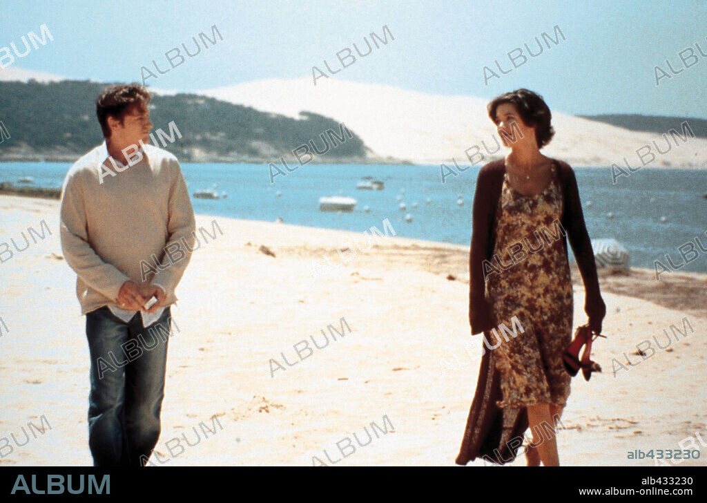 BENOIT MAGIMEL et MELANIE DOUTEY dans LA FLEUR DU MAL, 2003, réalisé par CLAUDE CHABROL. Copyright MK2/FRANCE 3 CINEMA.