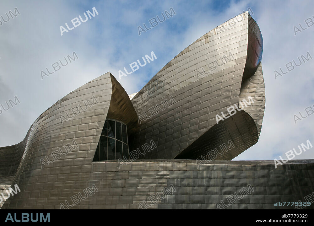 Spanien Bilbao Baskenland 1519 Guggenheim-Museum 1997 vollendet von Frank O Gehry Teilansicht.