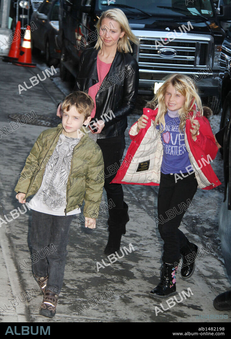 JUDE GORDON GRAMMER, MASON OLIVIA GRAMMER and KATE WALSH. Jan. 13, 2011 - New York, New York, U.S. - KAYTE WALSH, actor Kelsey Grammer's girlfriend, and his children, son JUDE GORDON GRAMMER, and daughter MASON OLIVIA GRAMMER arrive for his appearance on the 'Late Night With David Letterman' held at the Ed Sullivan Theater. 13/01/2011