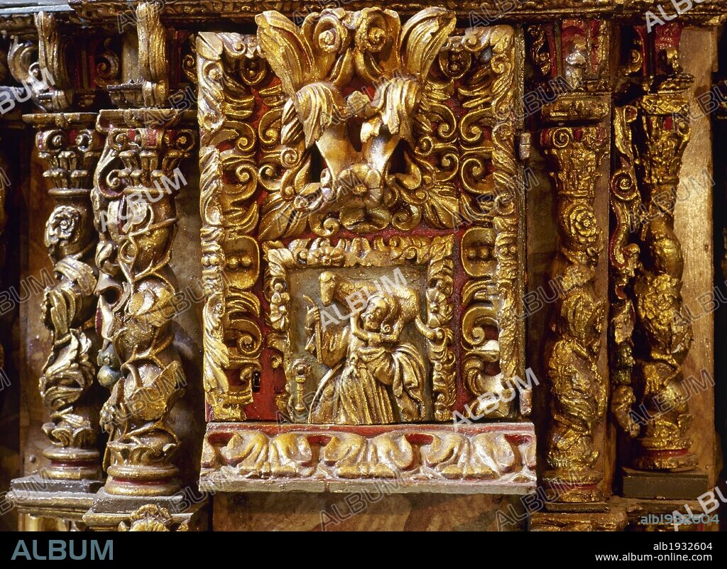 ARTE BARROCO. ESPAÑA. SANTUARIO DE SAN ANDRES DE TEIXIDO. El templo actual se construyó en el siglo XVI prolongándose las obras hasta el siglo XVIII. Detalle del RETABLO barroco (s. XVIII). SAN ANDRES DE TEIXIDO. Provincia de A Coruña. Galicia.