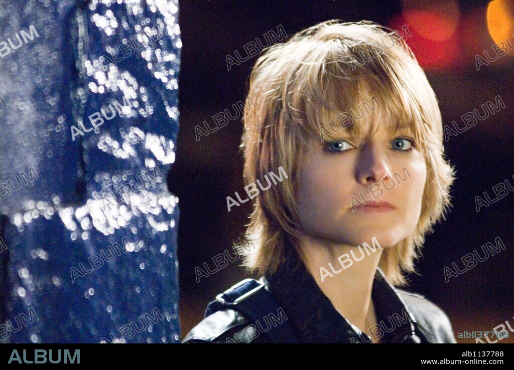 JODIE FOSTER en LA EXTRAÑA QUE HAY EN TI, 2007 (THE BRAVE ONE), dirigida por NEIL JORDAN. Copyright REDEMPTION PICTURES/SILVER PICTURES/VILLAGE ROADSHOW PICTURE / GENSER, ABBOT.