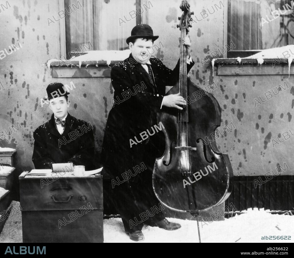 OLIVER HARDY and STAN LAUREL in BELOW ZERO, 1930, directed by JAMES PARROTT. Copyright HAL ROACH/MGM.