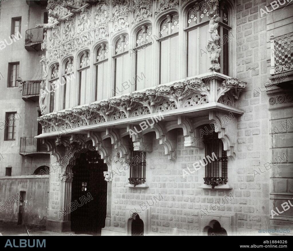 FACHADA DEL PALACIO DEL BARON DE QUADRAS O PALAU DEL BARO DE QUADRAS (AVENIDA DIAGONAL 373), DEL ARQUITECTO JOSEP PUIG I CADAFALCH (COLECCIÃ“N ASF IMAGEN DE FOTOGRAFIAS ANTIGUAS, PRINCIPIOS S. XX).