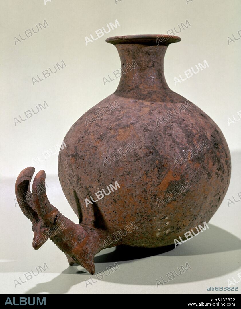 CERAMICA IRANI-RITON EN BARRO ROJO.