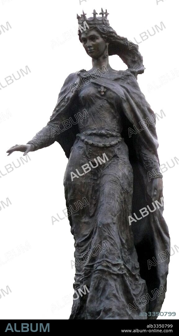 VALENTIN IVANOVICH ZNOBA. Statue of Anne of Kiev (Anna Jaroslawna) in Senlis (Oise, France).