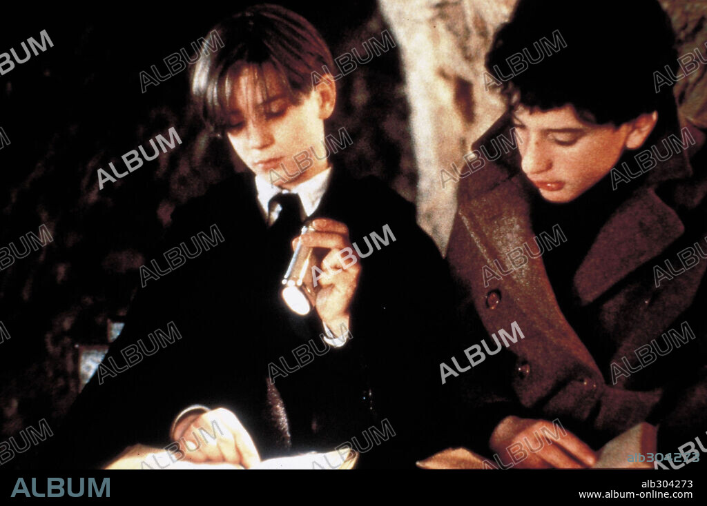 GASPARD MANESSE et RAPHAEL FEJTO dans AU REVOIR LES ENFANTS, 1987, réalisé par LOUIS MALLE. Copyright STELLA FILMS/NEF FILMPRODUKTION/MK2.