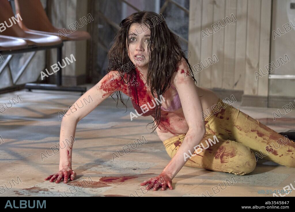 ANA DE ARMAS in BLIND ALLEY, 2011 (EL CALLEJON), directed by ANTONIO TRASHORRAS. Copyright ANTENA 3 FILMS.