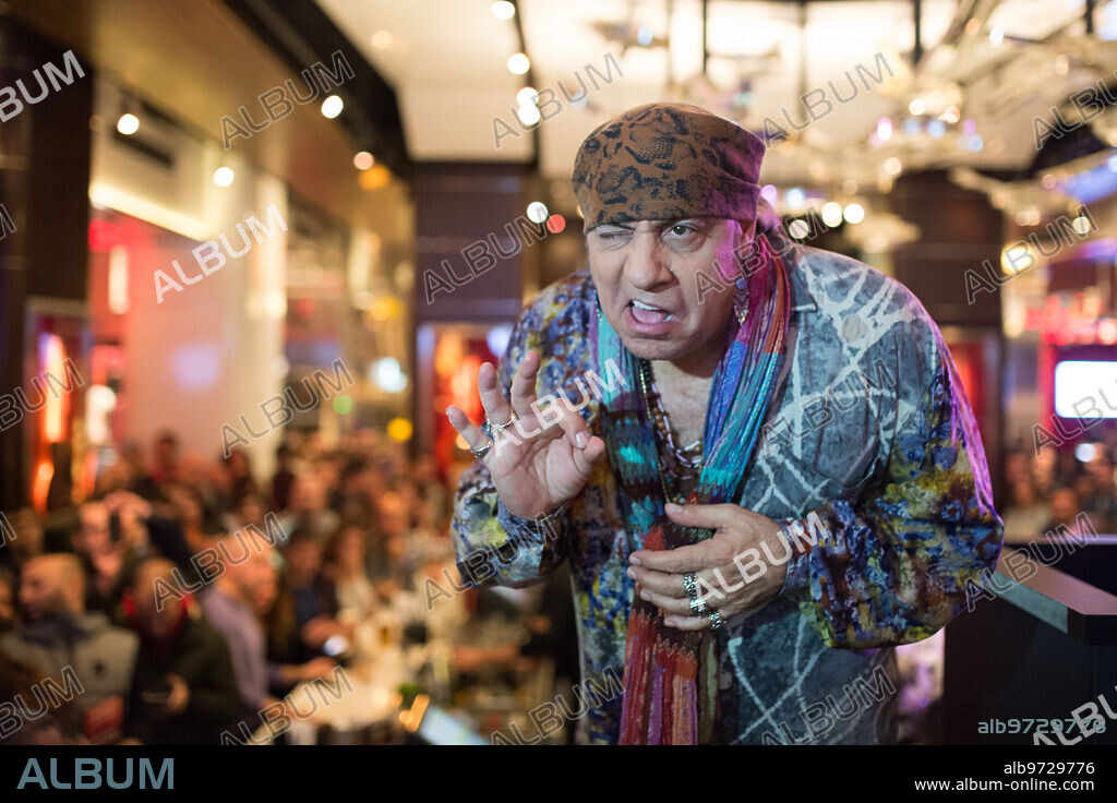Barcelona, 06/12/2017. Little Steven, Steve Van Zandt, músico y guitarrista de la e Street Band, en el Hard rock Cafe. Foto: Inés Baucells Archdc.