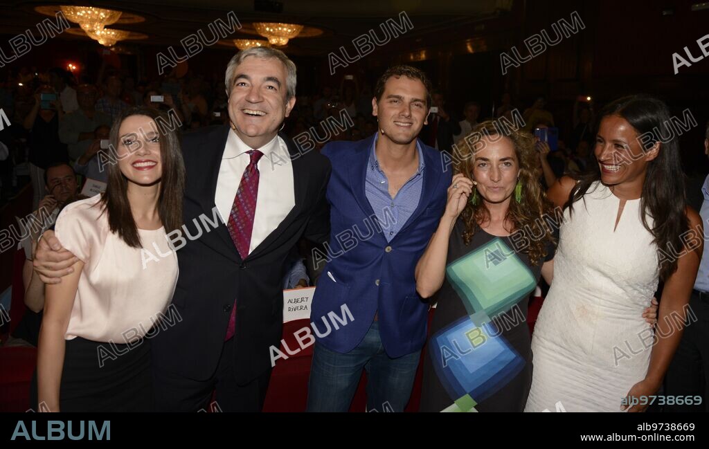 Madrid, 27/07/2015. Ciudadanos presenta el nuevo modelo de educación. En la imagen: Inés Arrimadas, Luis Garicano, Albert Rivera, Carolina Punset y Begoña Villacis Foto: Maya Balanya ARCHDC.
