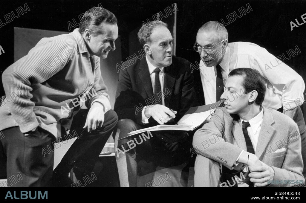 GÖTEBORG 1965.. Stadsteatern, föreställningen Fallet Oppenheimer - Herman Ahlsell, Torsten Lilliecrona, Bertil Anderberg, Måns Westfelt. *** Local Caption *** GT Foto: Kamerareportage / TT / Kod: 2524.