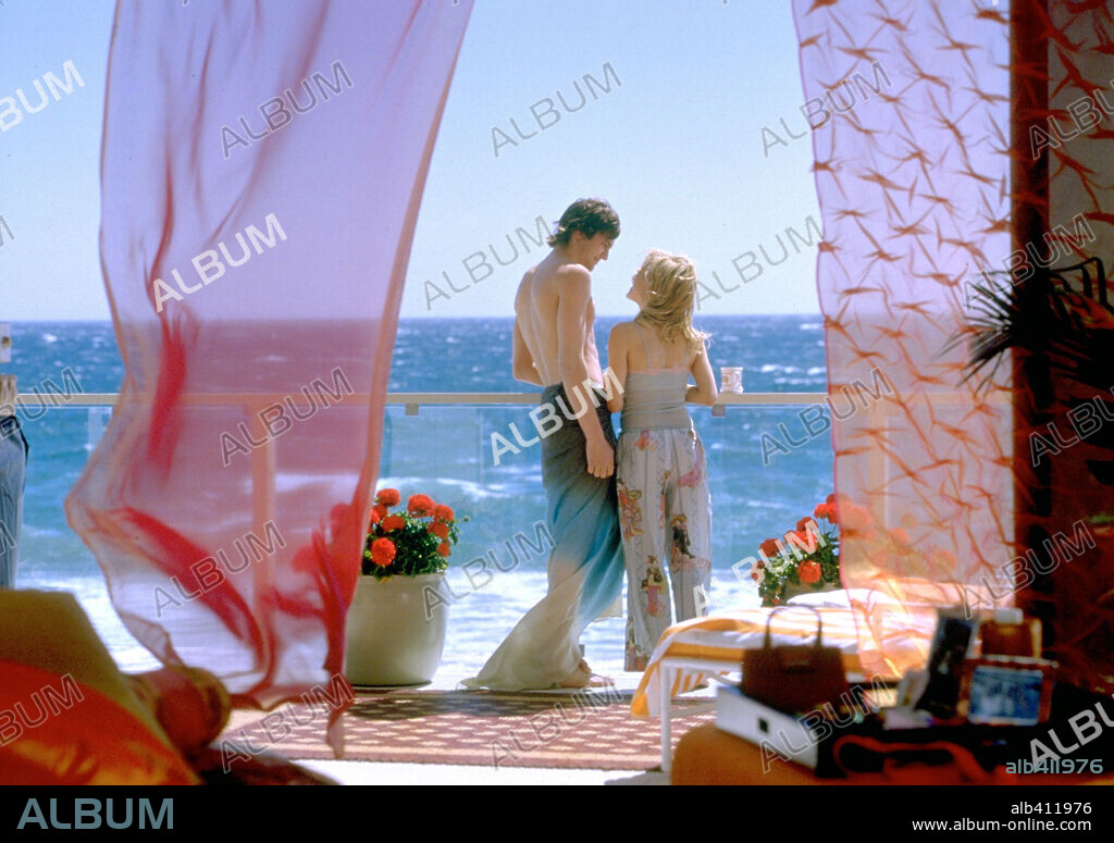 ASHTON KUTCHER y BRITTANY MURPHY en RECIEN CASADOS, 2003 (JUST MARRIED), dirigida por SHAWN LEVY. Copyright 20TH CENTURY FOX.