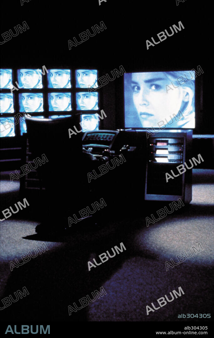 ACOSADA, 1993 (SLIVER), dirigida por PHILLIP NOYCE. Copyright PARAMOUNT PICTURES.