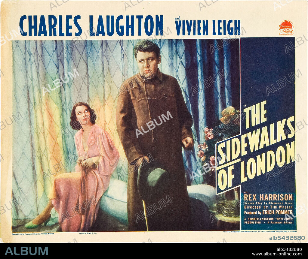 CHARLES LAUGHTON and VIVIEN LEIGH in ST. MARTIN'S LANE, 1938, directed by TIM WHELAN. Copyright ASSOCIATED BRITISH PICTURES.