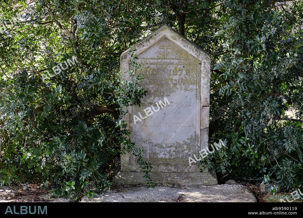 cementerio, iglesia de Sant Miquel, Pla de Tel, Campanet , Mallorca, balearic islands, Spain.