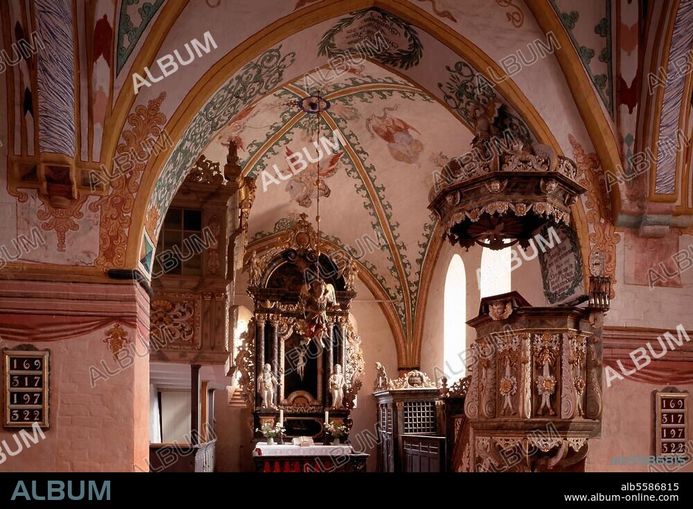 Rerik (Mecklenburg-West Pomerania parich church ( (built from late 13th Century; frescoes, 1668, by Hinrich Greve). Interior view towards the east. Photo (Lisa Hammel).
