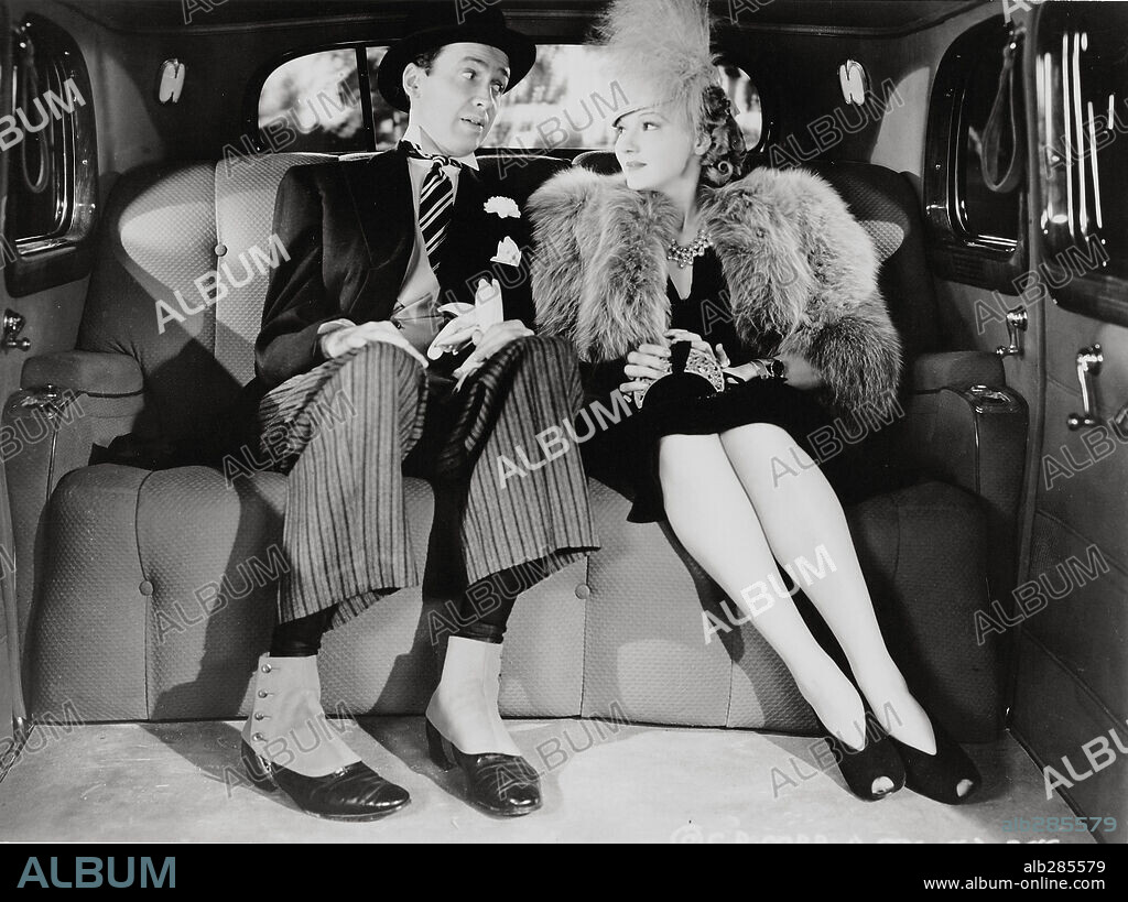 ASTRID ALLWYN and JAMES STEWART in MR SMITH GOES TO WASHINGTON, 1939 (MR. SMITH GOES TO WASHINGTON), directed by FRANK CAPRA. Copyright COLUMBIA PICTURES.