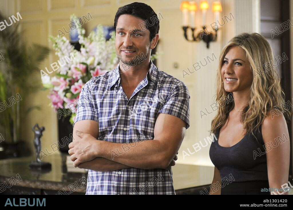 GERARD BUTLER and JENNIFER ANISTON in THE BOUNTY HUNTER, 2010, directed by ANDY TENNANT. Copyright ORIGINAL FILM.