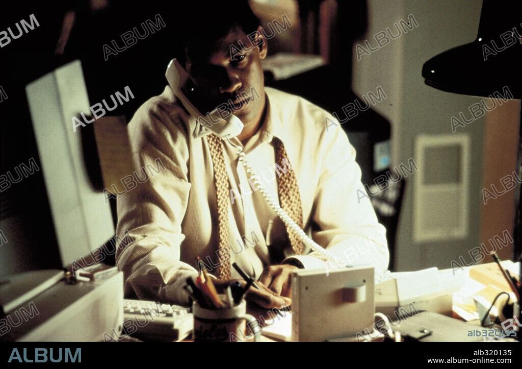 DENZEL WASHINGTON en EL INFORME PELÍCANO, 1993 (THE PELICAN BRIEF), dirigida por ALAN J. PAKULA. Copyright WARNER BROTHERS / REGAN, KEN.
