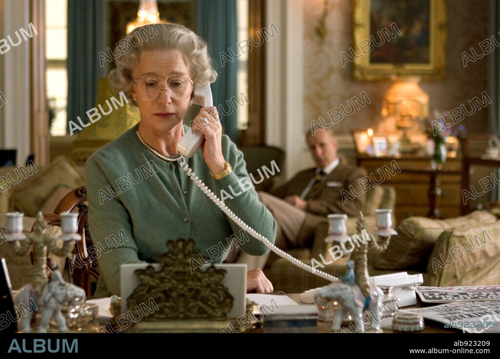 HELEN MIRREN in DIE QUEEN, 2006 (THE QUEEN), unter der Regie von STEPHEN FREARS. Copyright BIM DISTRIBUZIONE/CANAL+/FRANCE 3 CINEMA.