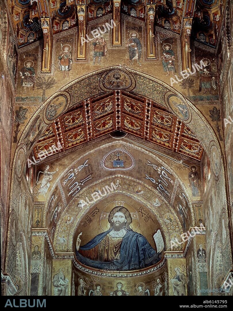 PARTE ALTA DEL PRESBITERIO DE LA CATEDRAL DE MONREALE DECORADA CON MOSAICOS DE ESTILO BIZANTINO - ROMANICO SIGLO XII.