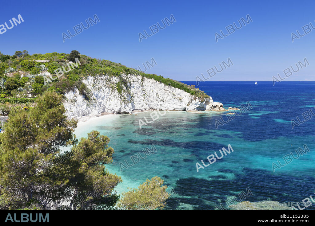 Padulella Beach, Island of Elba, Livorno Province, Tuscany, Italy, Europe.