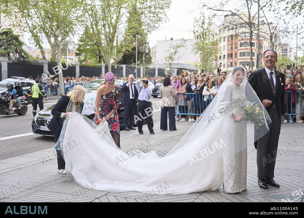 Teresa Urquijo, Victoria Lopez-Quesada y de Borbon-Dos Sicilias arrives at the wedding of Jose Luis Martinez Almeida, major of Madrid, and Teresa Urquijo at Sagrado Corazon and San Francisco de Borja Church on April 6, 2024 in Madrid, Spain.