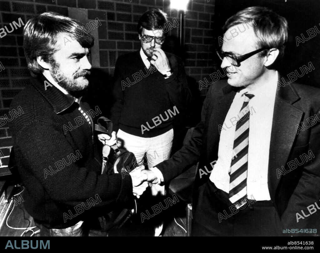 19820819 - Per Gahrton (mp) och Björn Gillberg (kds) i debatt 1982.. Foto: Ingvar Andersson Code: 3. COPYRIGHT SCANPIX SWEDEN.
