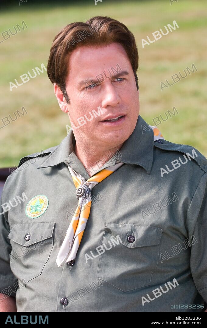 TRAVOLTA JOHN. JOHN TRAVOLTA dans OLD DOGS, 2009, réalisé par WALT BECKER. Copyright WALT DISNEY PICTURES.