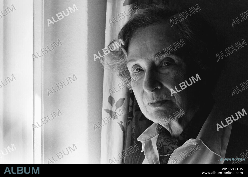 Trott zu Solz, Dr. Clarita von, Gattin des Widerstandskämpfers Adam von Trott zu Solz. Foto, Berlin, 1.7.1994 (Dieter E. Hoppe).