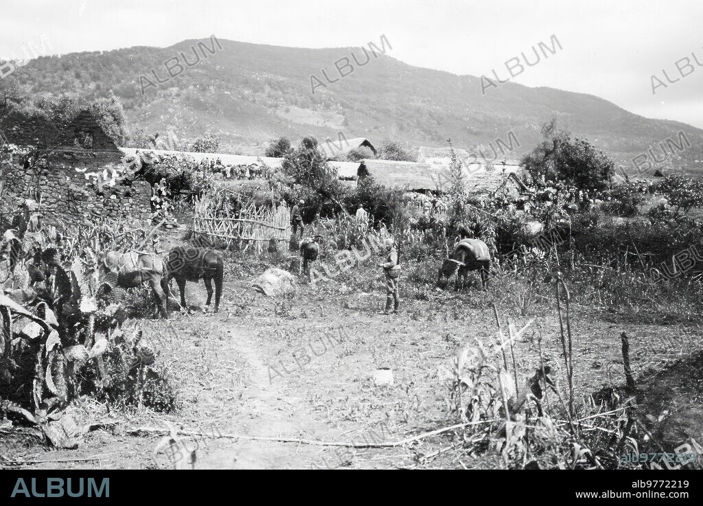 18 mayo 1922. Marruecos. La toma de Tazarut. Un aspecto del poblado de Tazarut, refugio de Raisuli en estos Últimos Tiempos.