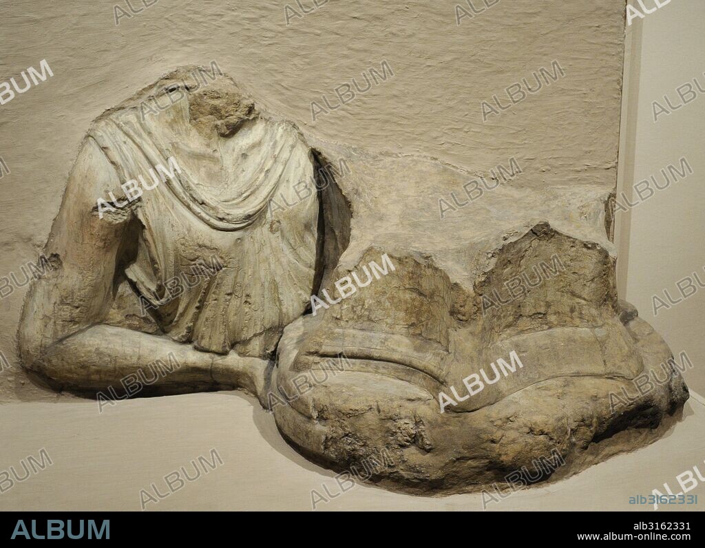Arte. Asia Central. Pueblo Sogdiano. Detalla de escultura. Arcilla. Siglos VII-VIII.. Procedente de la antigua ciudad de Penjikent, Tayikistan. Templo II. Museo del Hermitage (The State Hermitage Museum). San Petersburgo. Rusia.