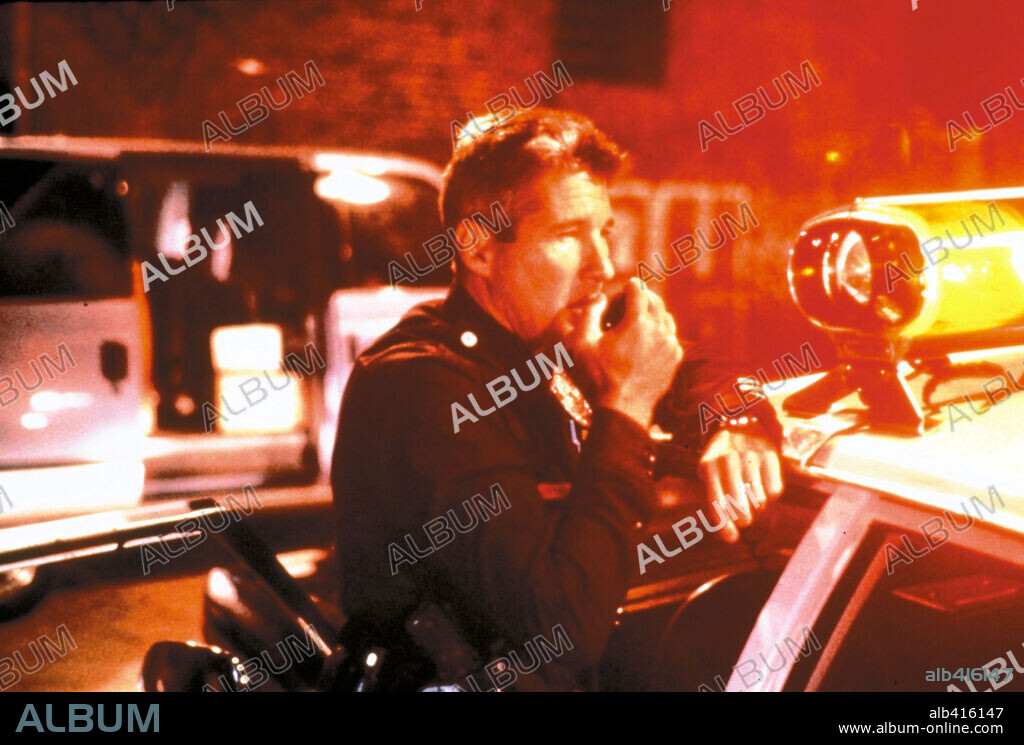 RICHARD GERE en ASUNTOS SUCIOS, 1990 (INTERNAL AFFAIRS), dirigida por MICHAEL FIGGIS. Copyright PARAMOUNT PICTURES.
