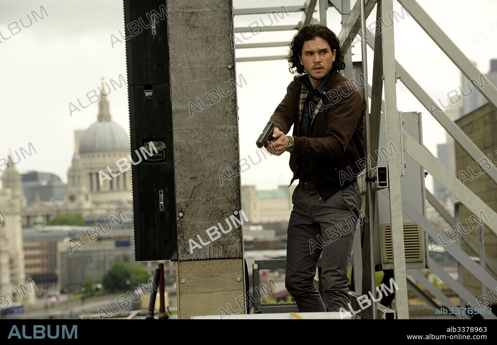 KIT HARINGTON en DOBLE IDENTIDAD: JAQUE AL MI5, 2015 (SPOOKS: THE GREATER GOOD), dirigida por BHARAT NALLURI. Copyright SHINE PICTURES/KUDOS FILM AND TELEVISION/PINEWOOD PICTURES.