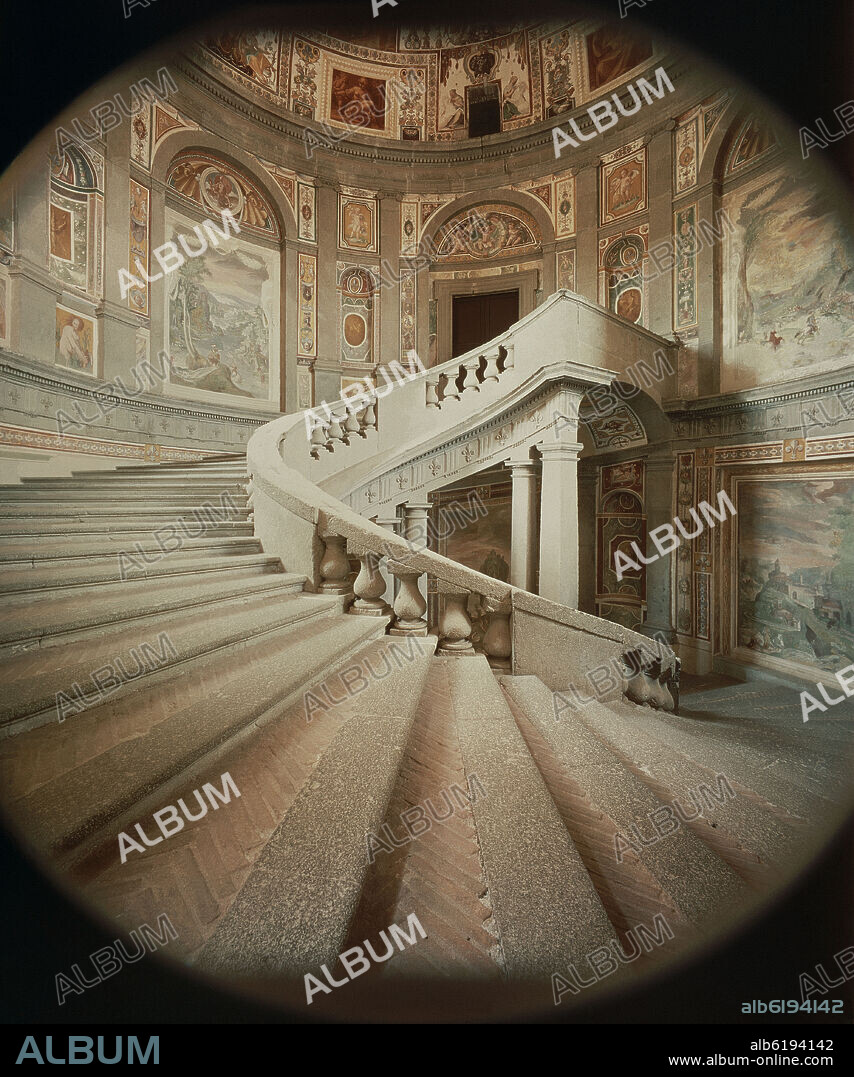 JACOPO BAROZZI DA VIGNOLA. ESCALERA REGIA - SIGLO XVI.
