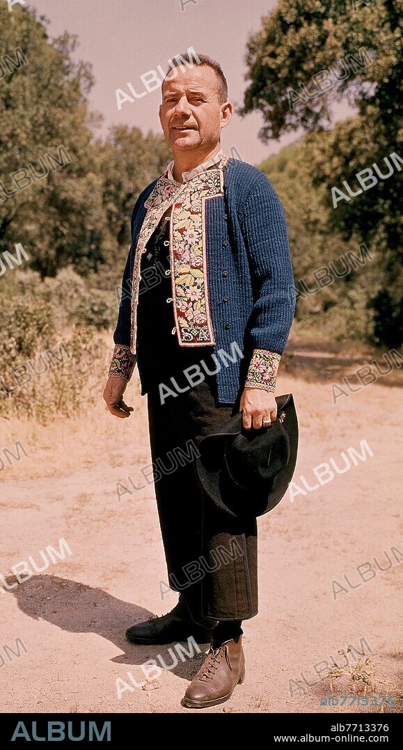 TRAJE REGIONAL HOMBRE DE CIUDAD REAL.