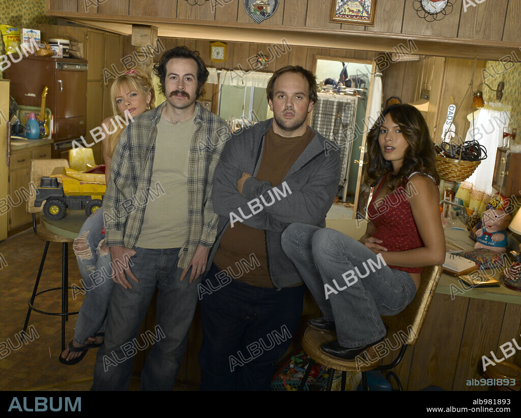 ETHAN SUPLEE, JAIME PRESSLY, JASON LEE und NADINE VELAZQUEZ in MY NAME IS EARL, 2005, unter der Regie von CHRIS KOCH und MARC BUCKLAND. Copyright 20TH CENTURY FOX.